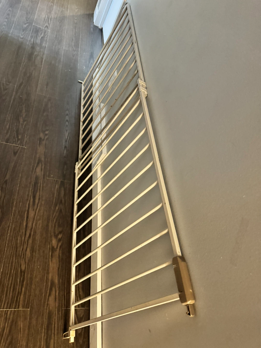 Safety 1st Wide & Sturdy Baby Gate (40-64")