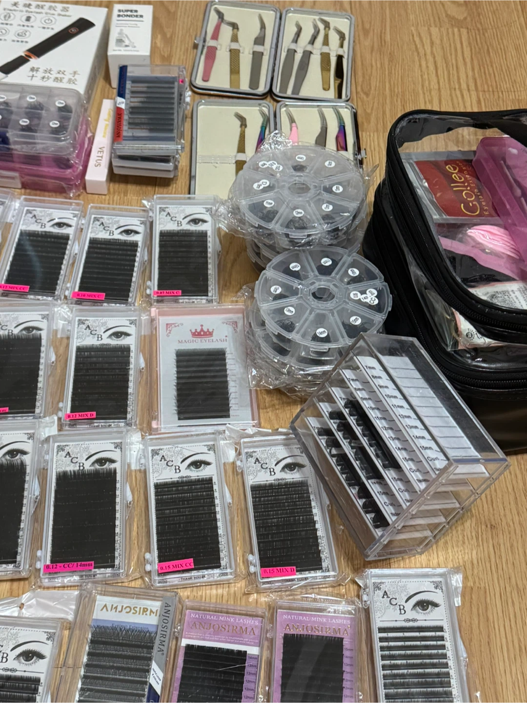 Eyelash supplies 20+ classic, 20 premade, 11 tweezers and more - photo 4