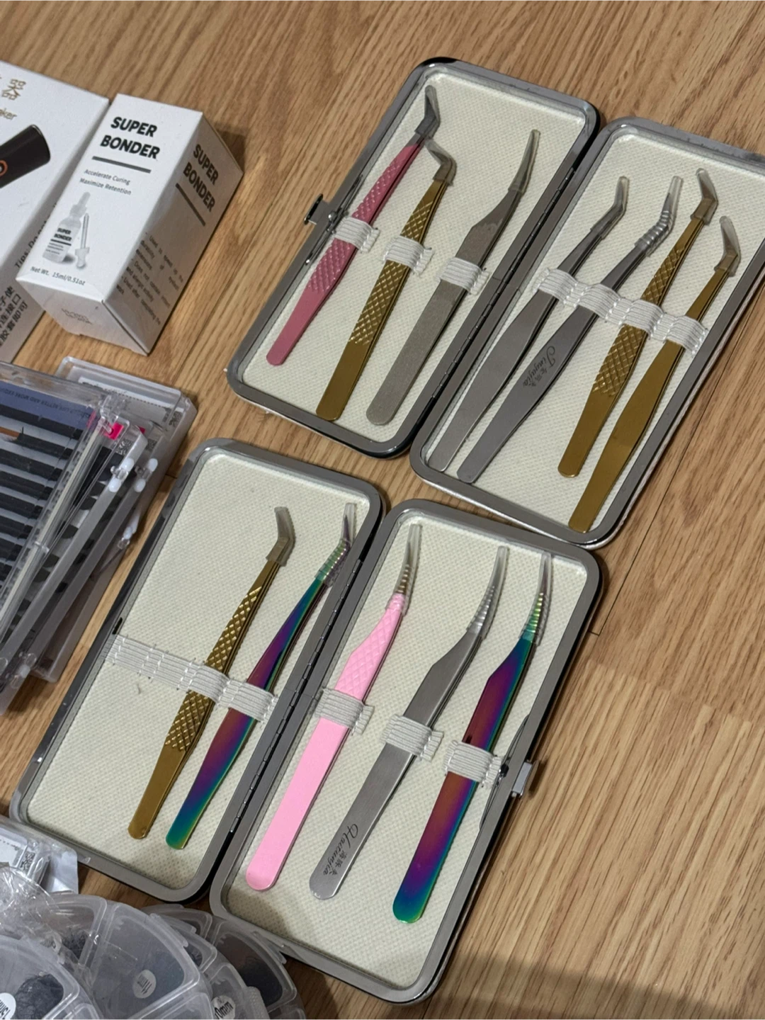 Eyelash supplies 20+ classic, 20 premade, 11 tweezers and more - photo 3
