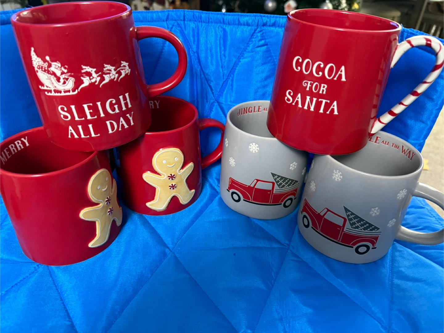 Christmas Holiday Themed Mugs $5 each - photo 2