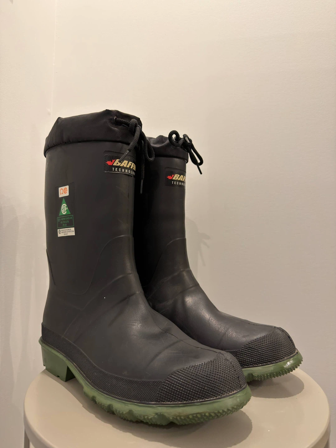 Baffin Black Insulated Winter Boots - Size 11 - photo 2