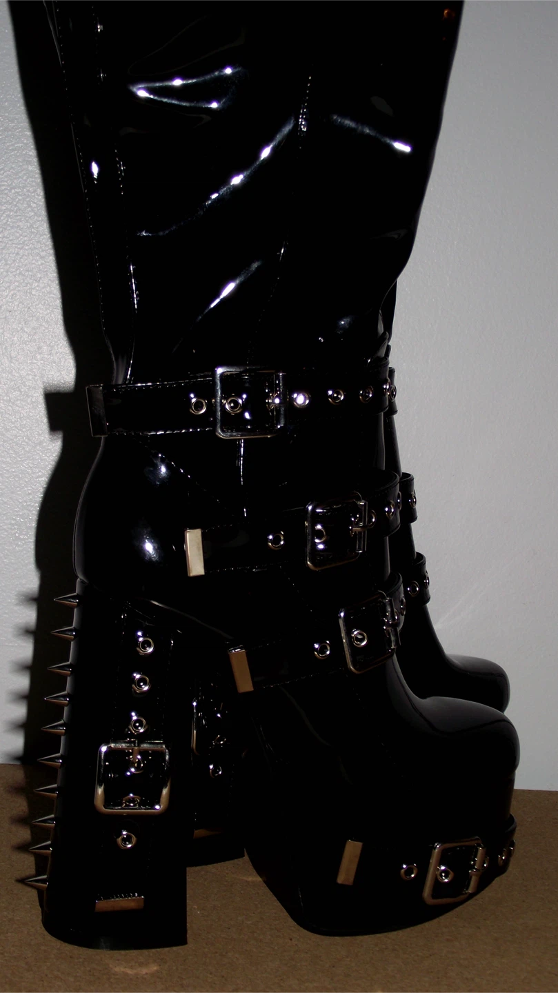 Black Platform Boots with Buckles - photo 2