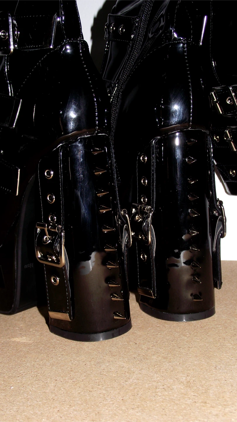 Black Platform Boots with Buckles - photo 3