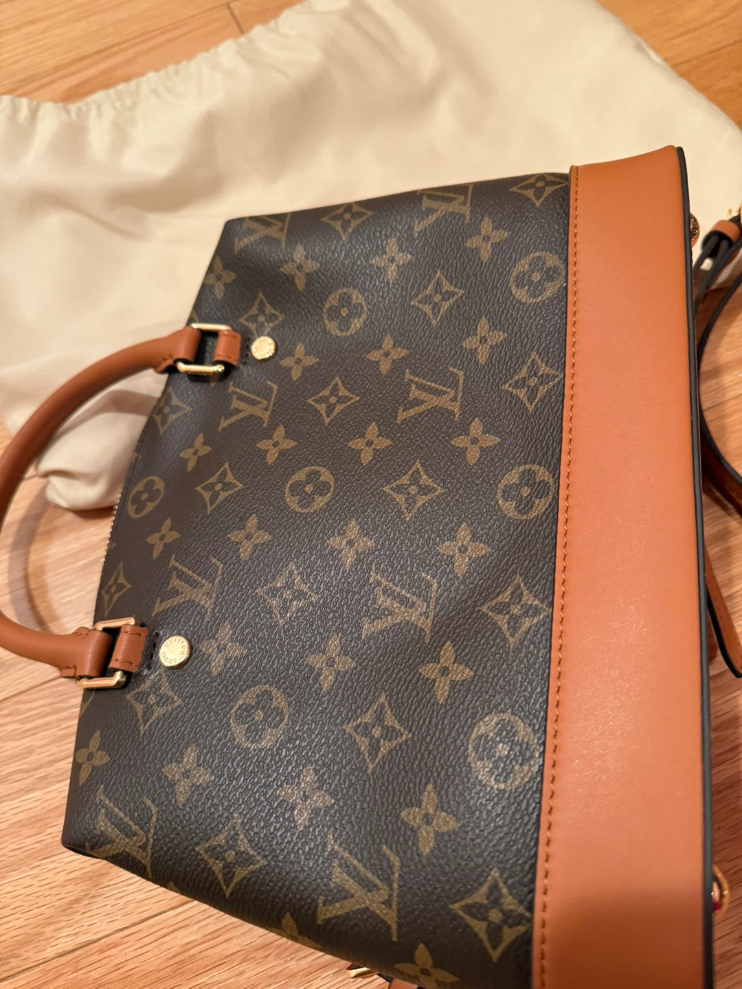 Louis Vuitton Monogram Speedy Bandouliere 25