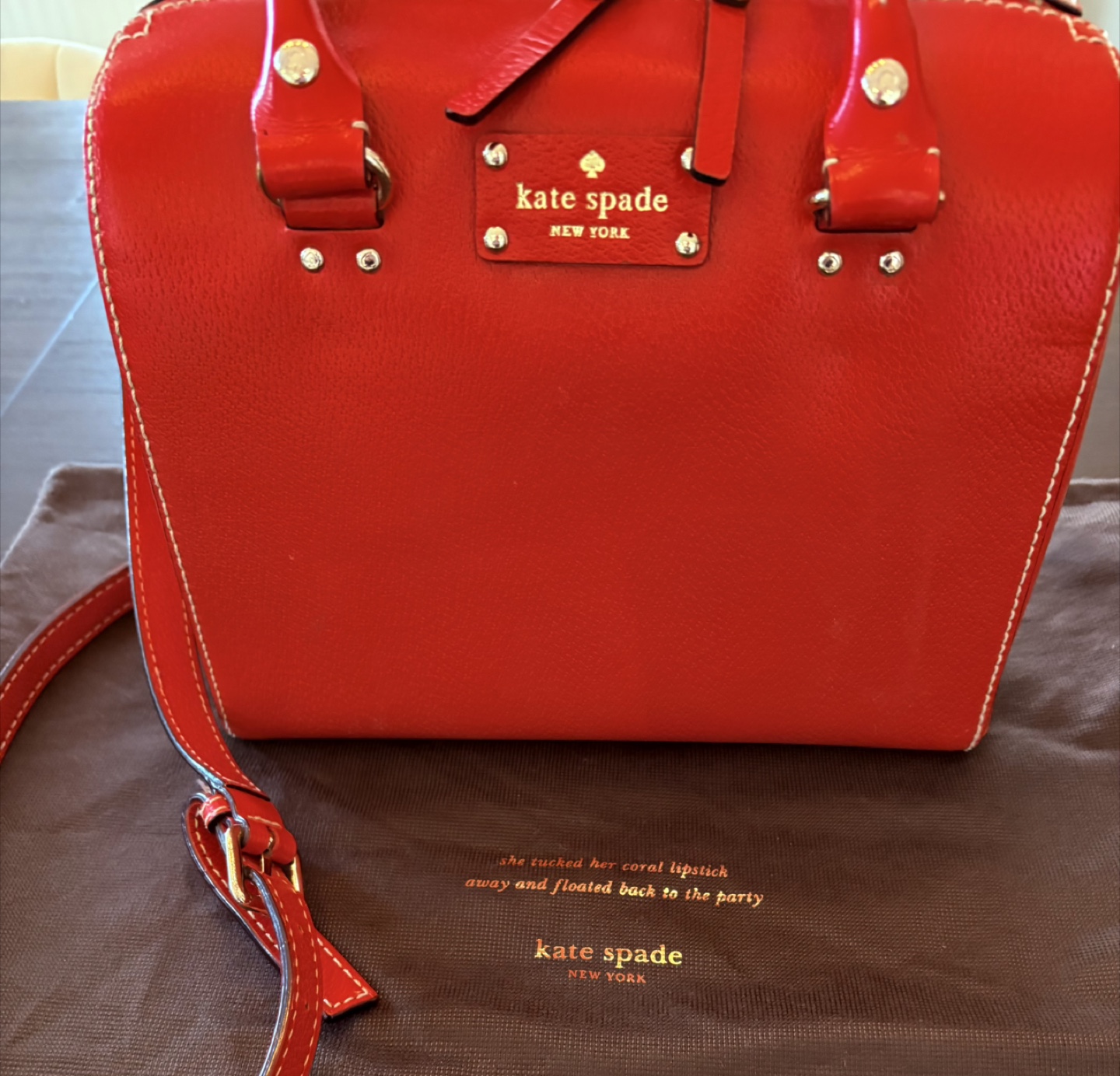 KATE SPADE Leather Purse EXCELLENT Condition - photo 2
