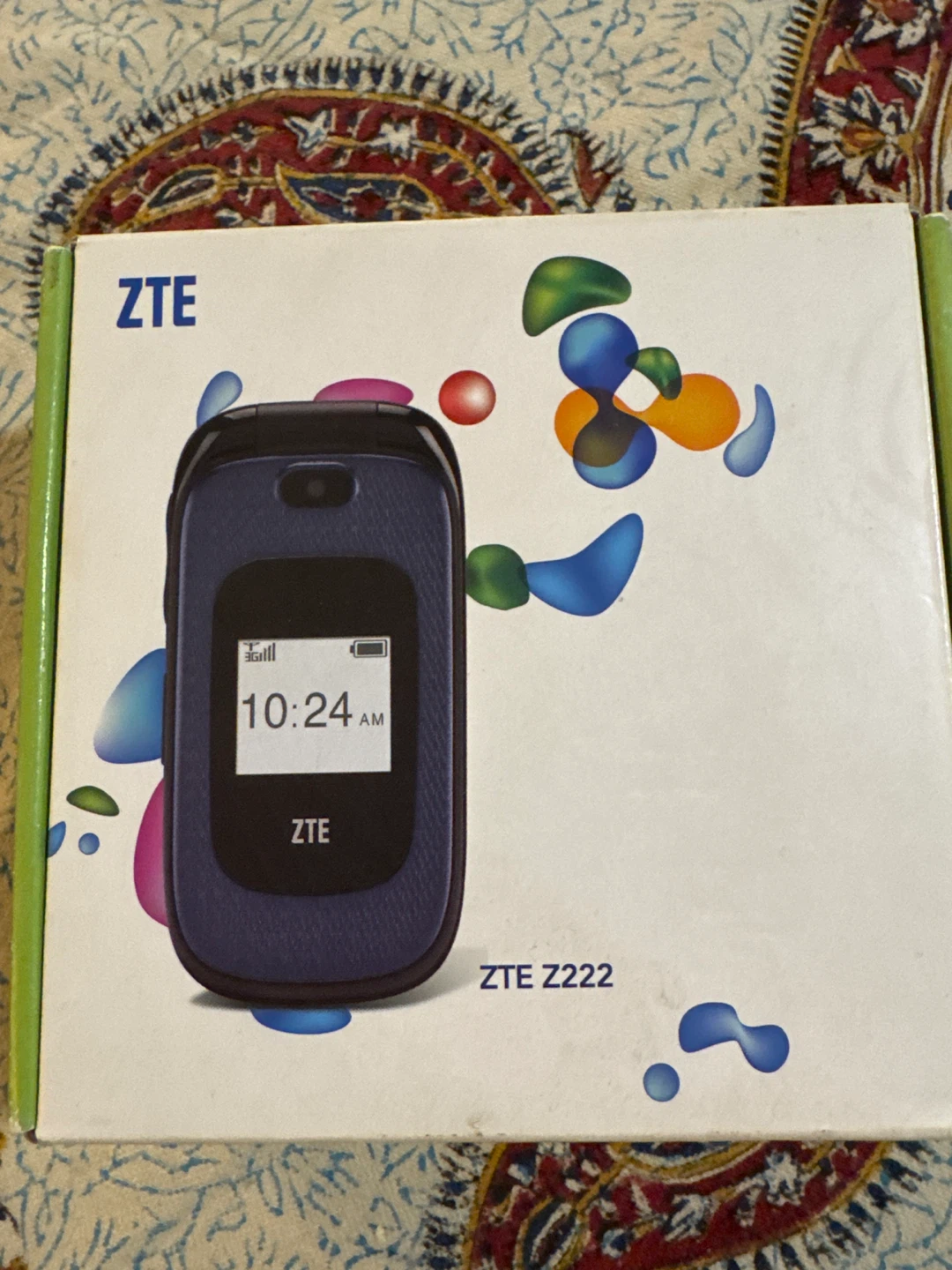 ZTE Z222 Flip Phone - Like New!