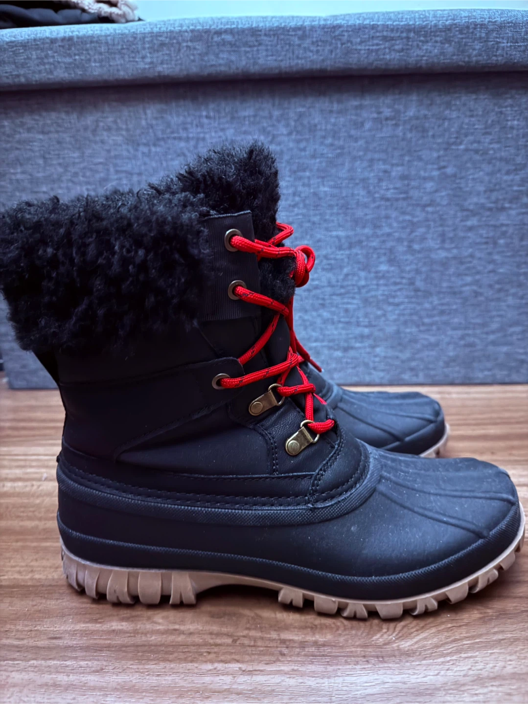 Storm Winter Boots size 9 - photo 2