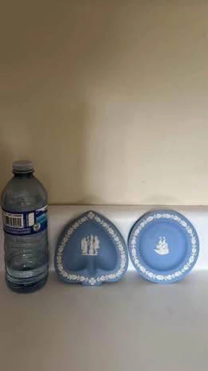 Wedgwood Mayflower Plate and Heart Dish Set - photo 2