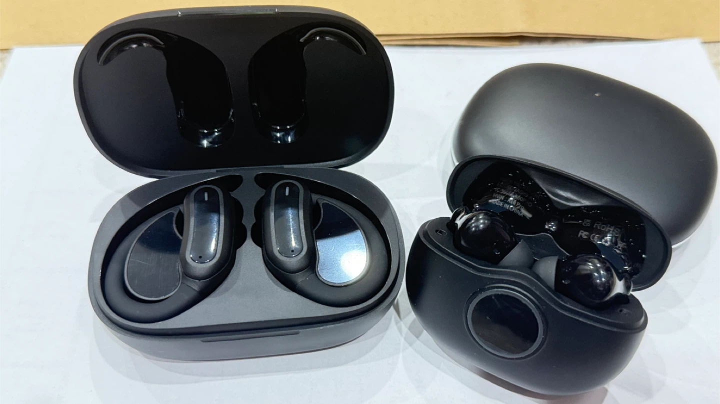 Wireless Bluetooth Earbuds