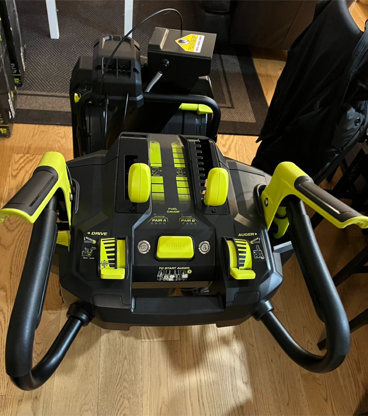 Ryobi 40V 24 inch 2-Stage Snow Blower kit
