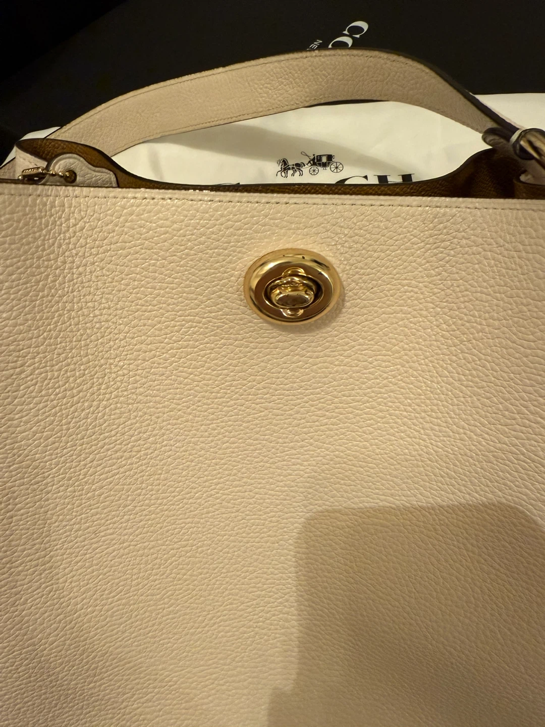 Coach Bucket Bag - Like New! - photo 3
