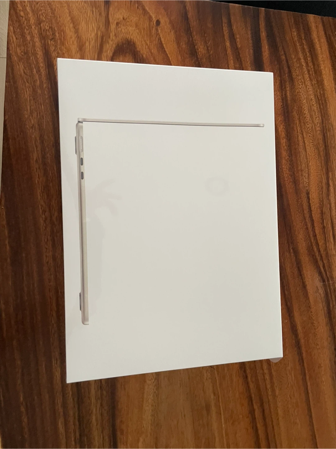 New 13-inch MacBook Air Apple M2 chip 256GB