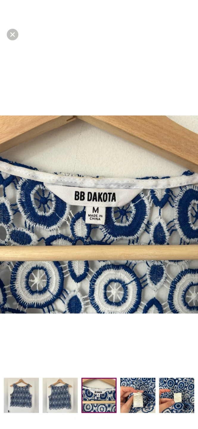 BB Dakota Blue & White Lace Tank - Size M - photo 2