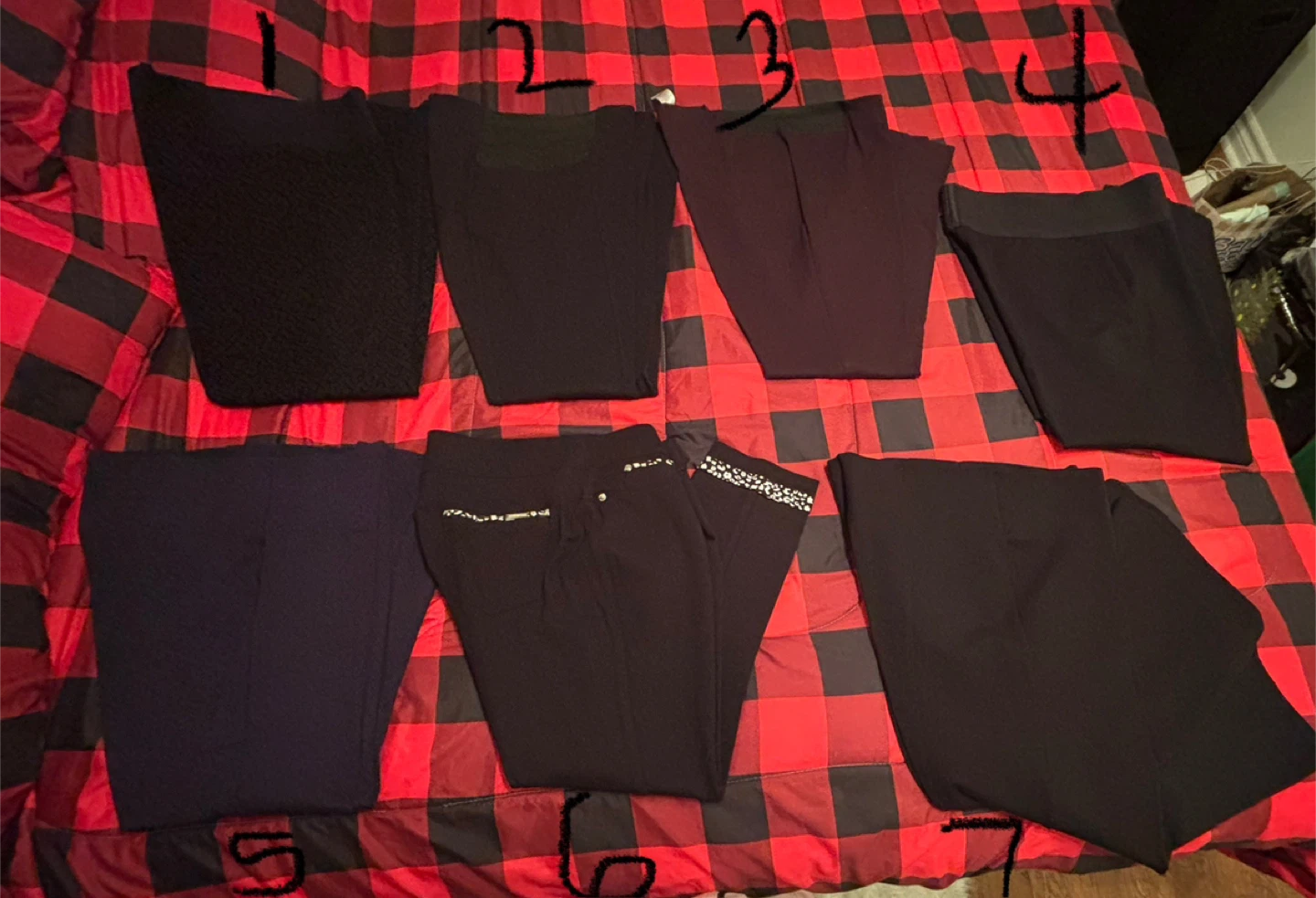Assorted ladies pants. Please read description