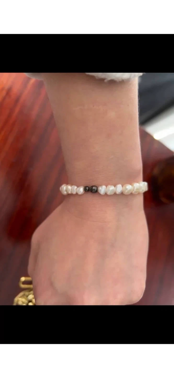 Pearl Bracelet - photo 2