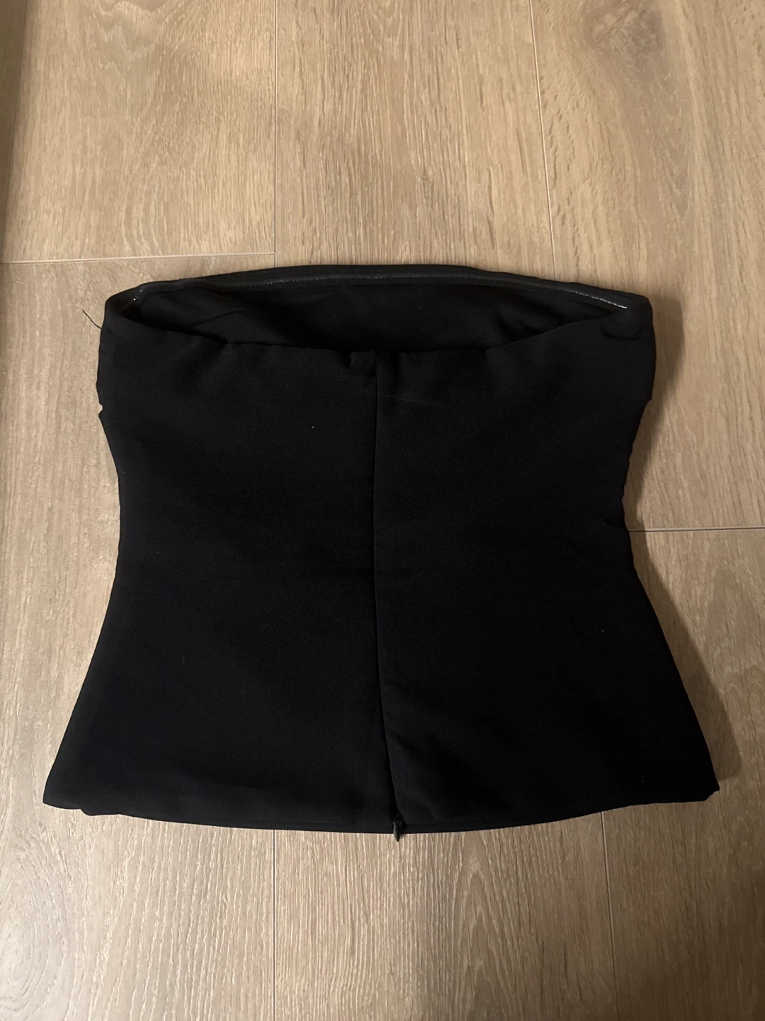 Black Strapless Top - photo 3