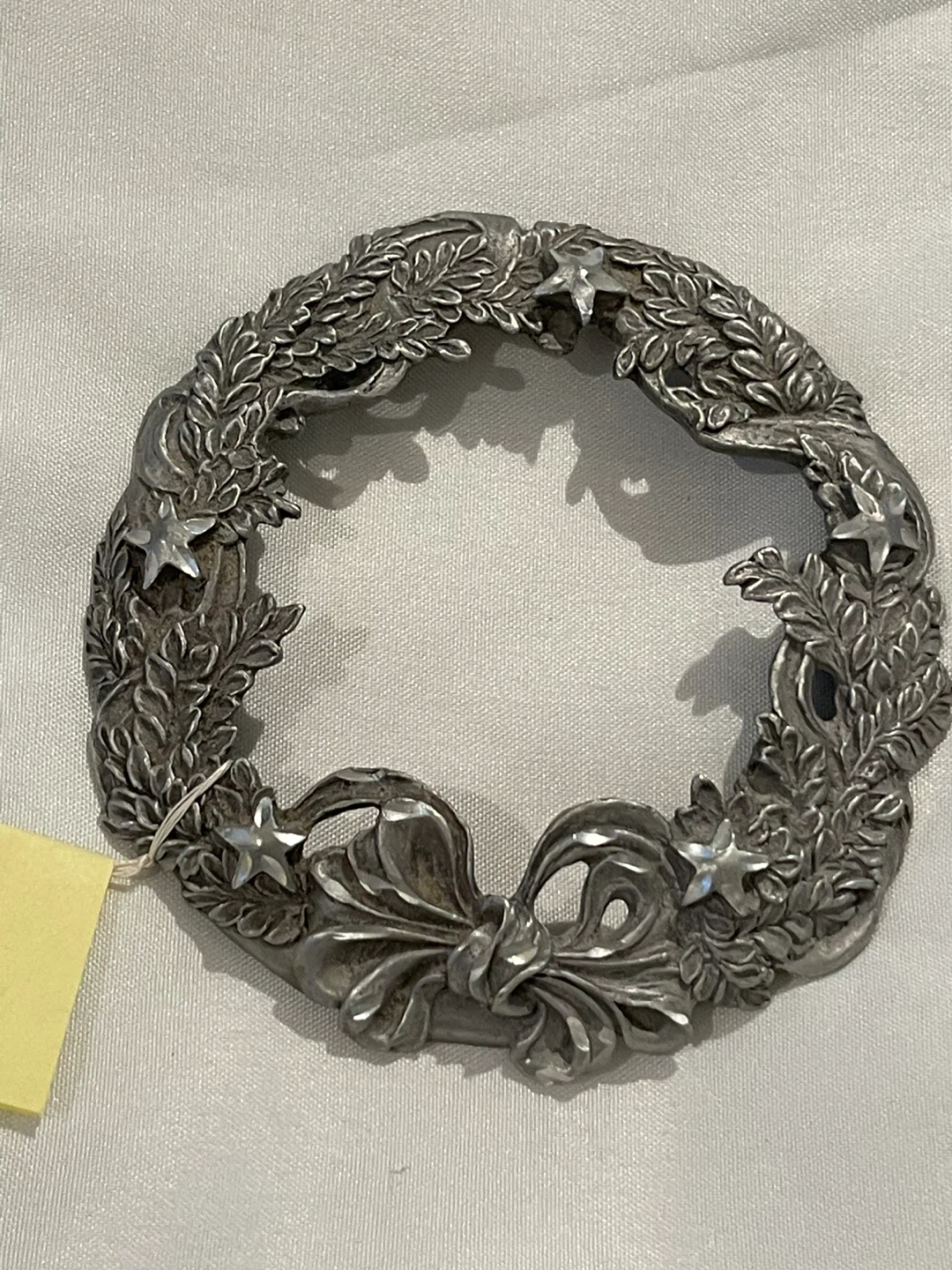 Rawcliffe Pewter Christmas Wreath Ornament