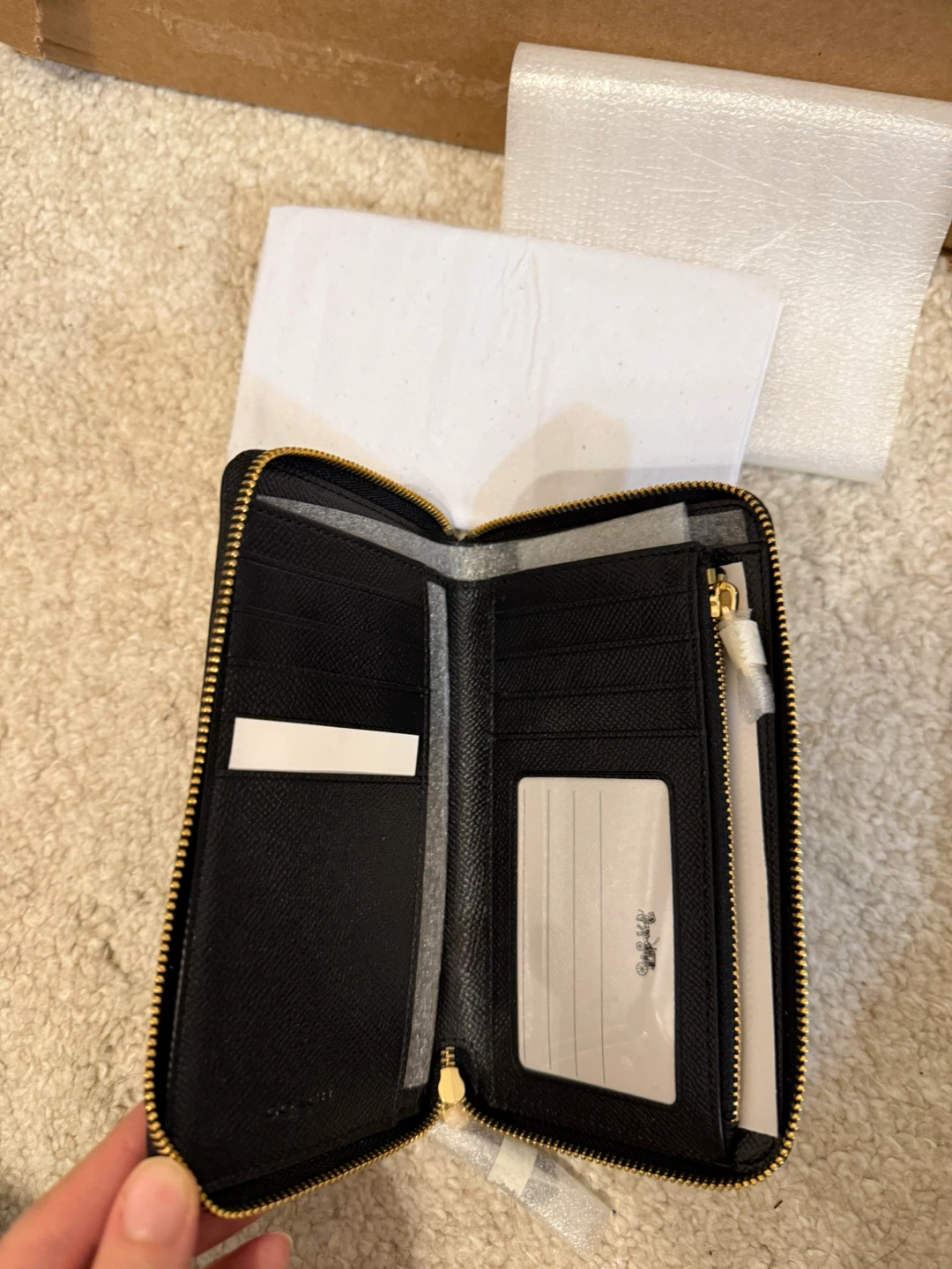 New Coach Black Leather Zip Around Wallet - photo 3