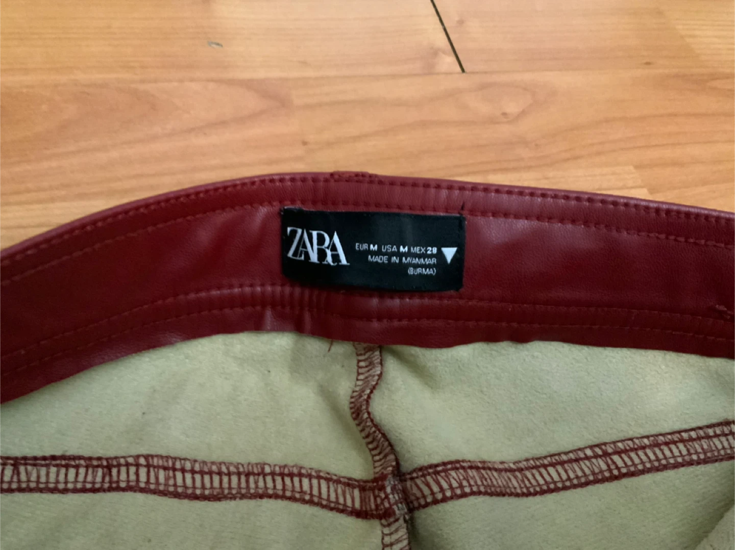 Zara Faux Leather Pants - Size M 🧡 - photo 3