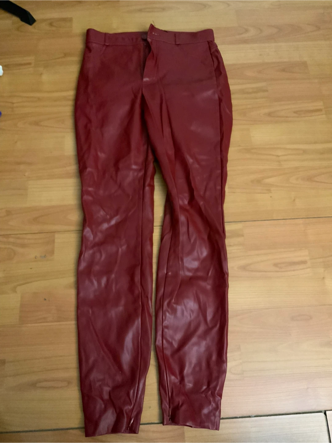 Zara Faux Leather Pants - Size M 🧡