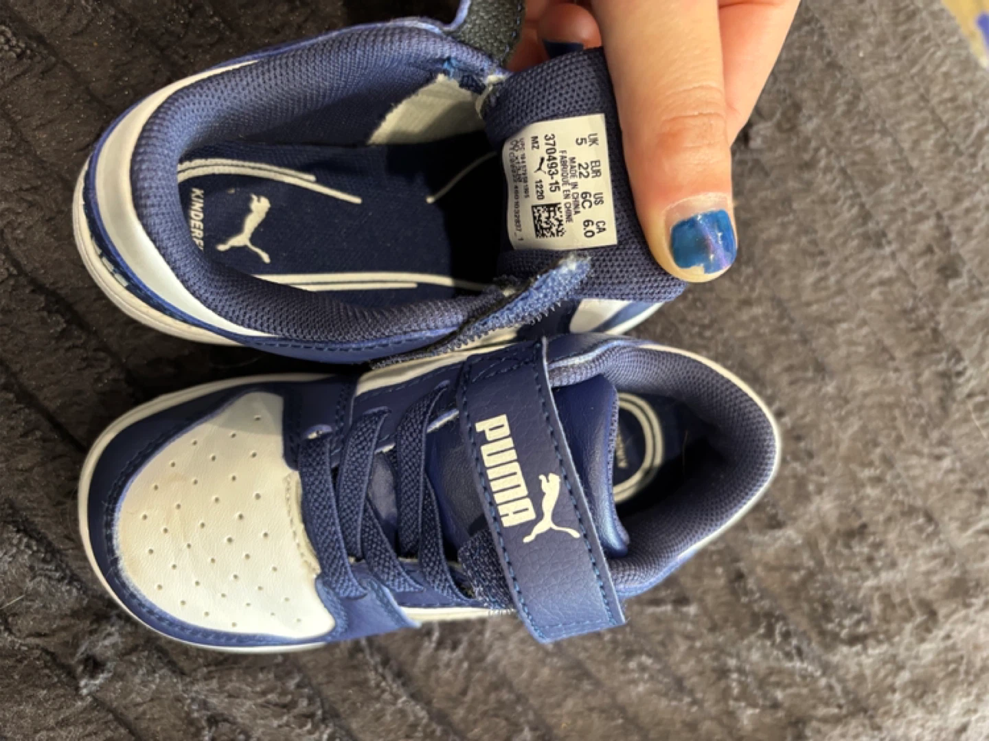 Puma Toddler Sneakers - Size 6C - photo 4