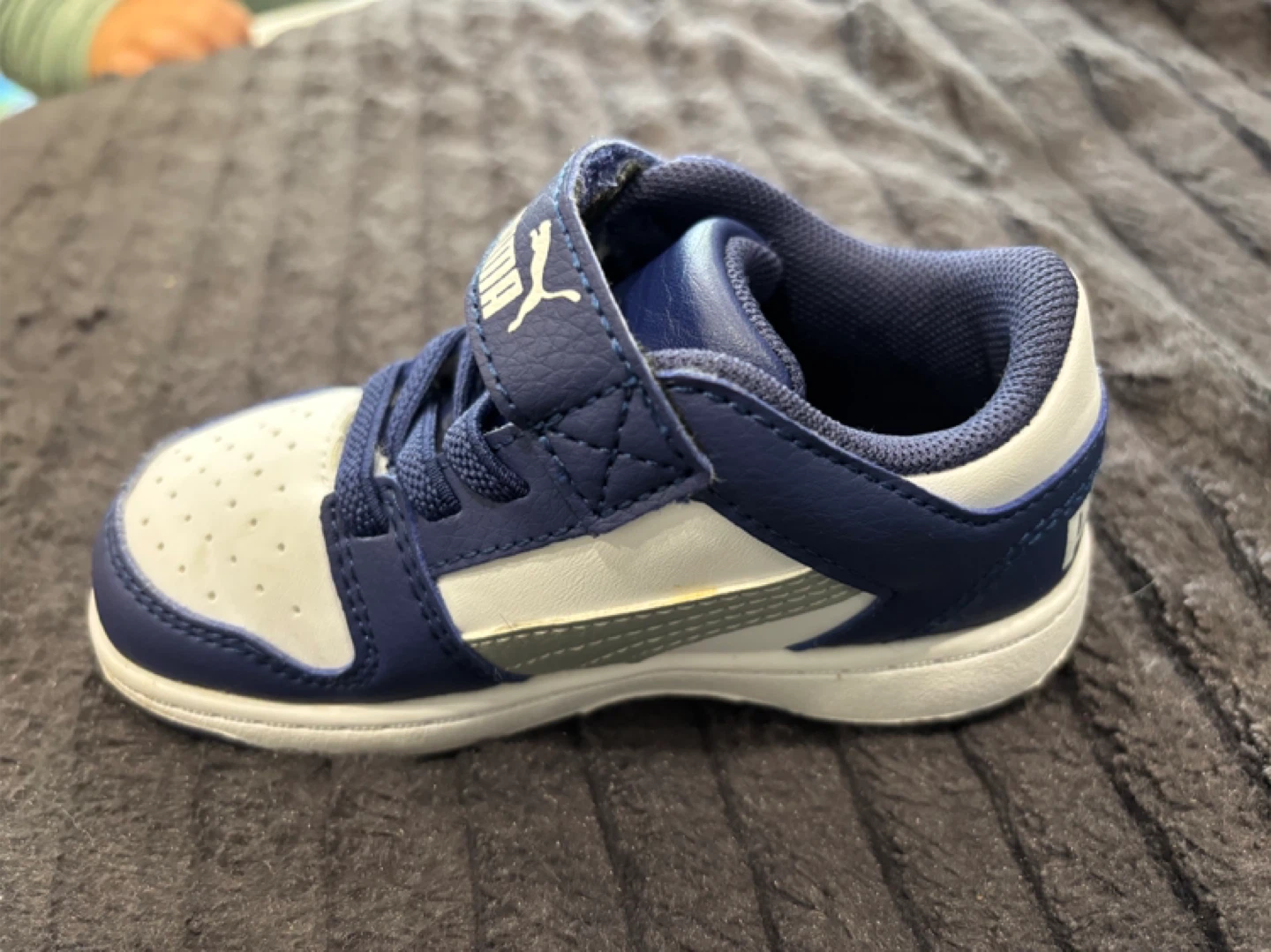 Puma Toddler Sneakers - Size 6C - photo 3