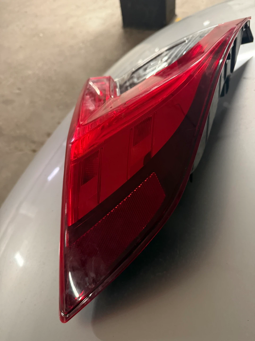 Honda Tail Light - photo 3