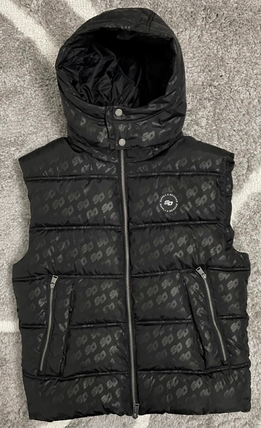 (100% AUTHENTIC) Supply and Demand Puffer Vest