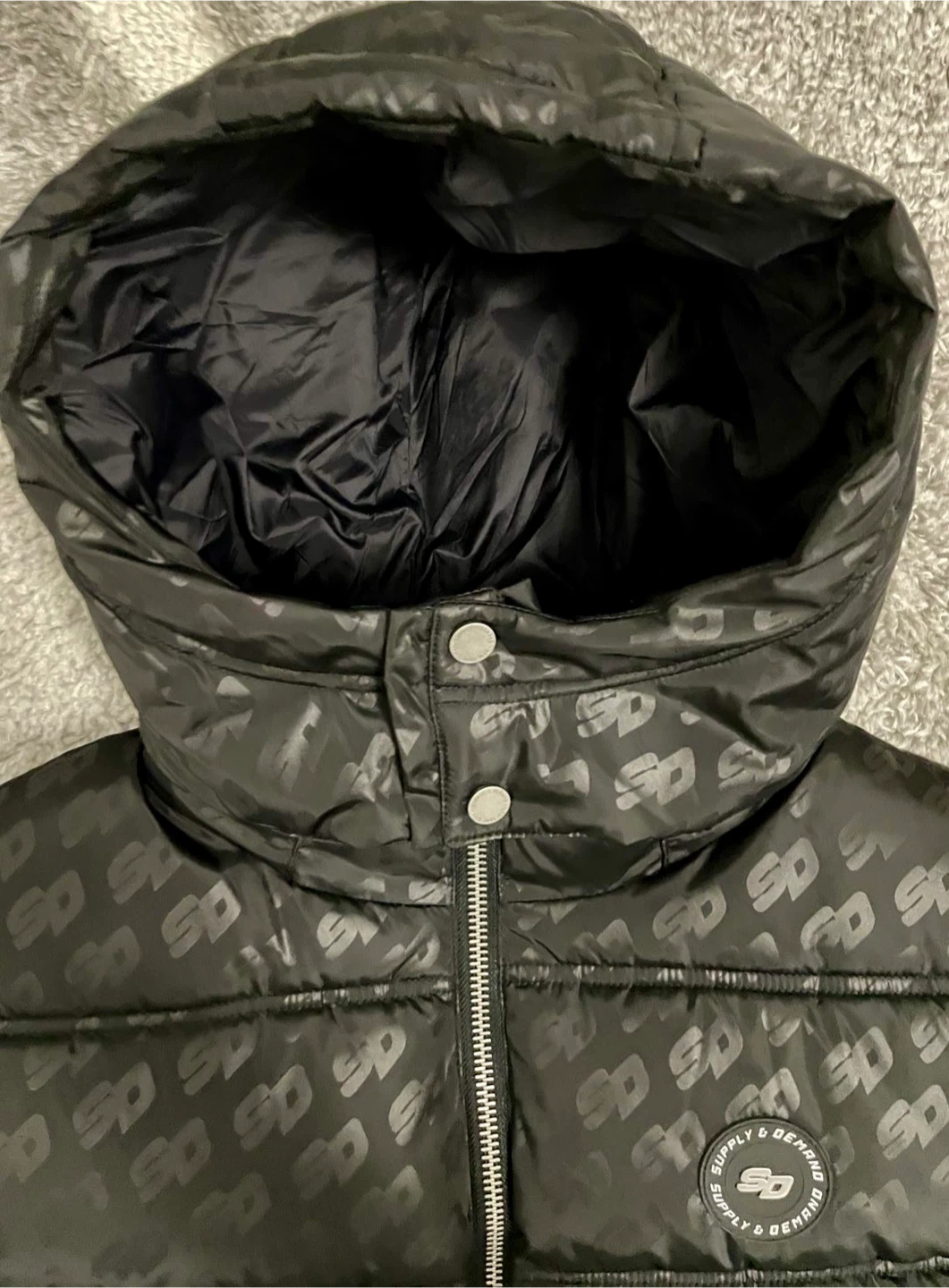(100% AUTHENTIC) Supply and Demand Puffer Vest - photo 5