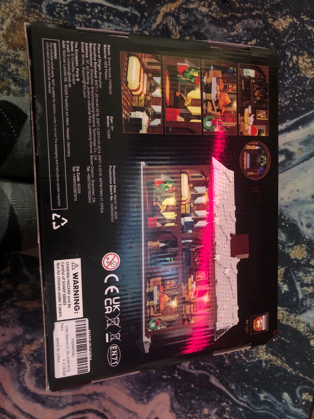 Outcrea Snow House 10368 Building Set - New in Box!