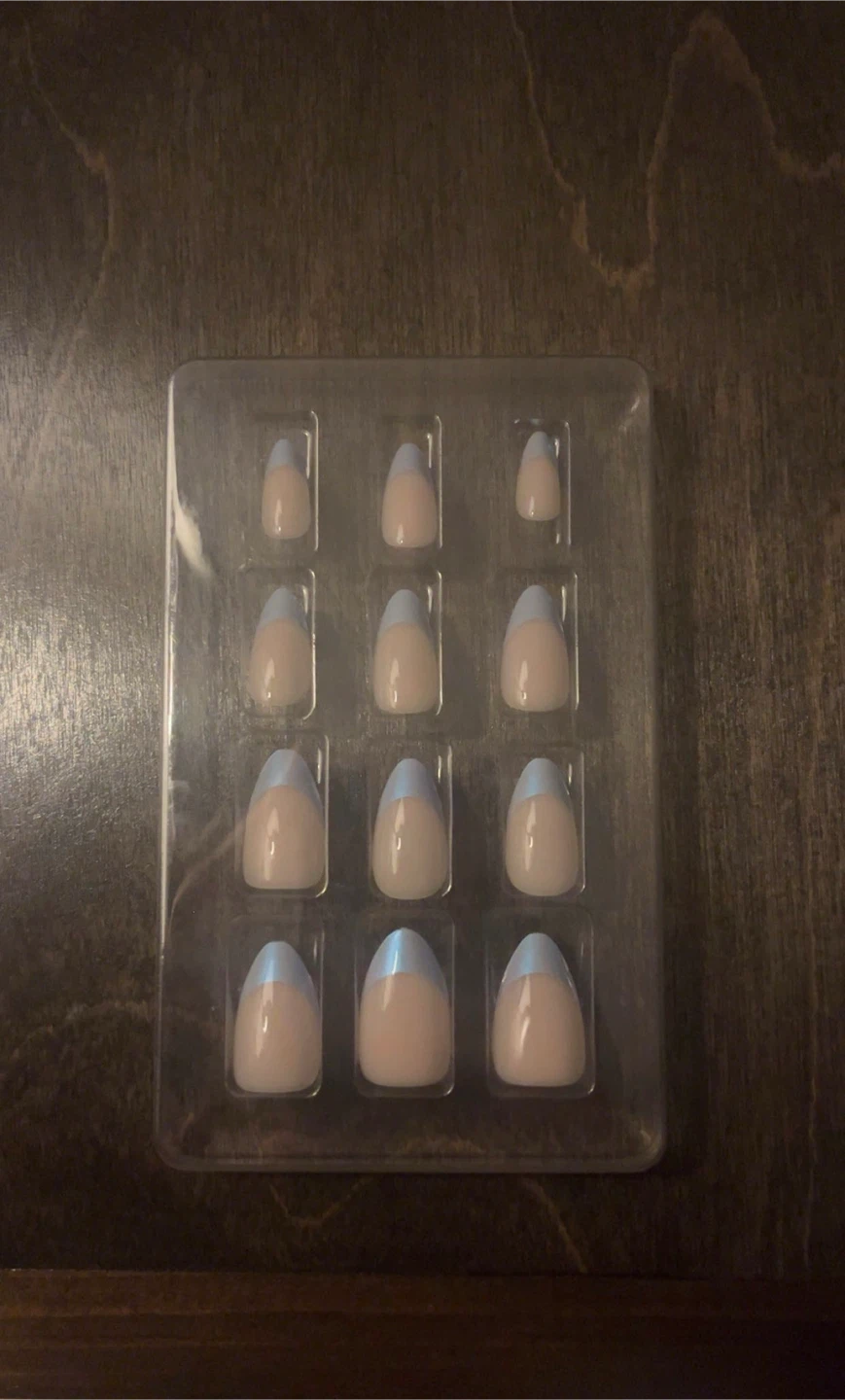 Lori Press-On Nails - New in Box! - photo 3