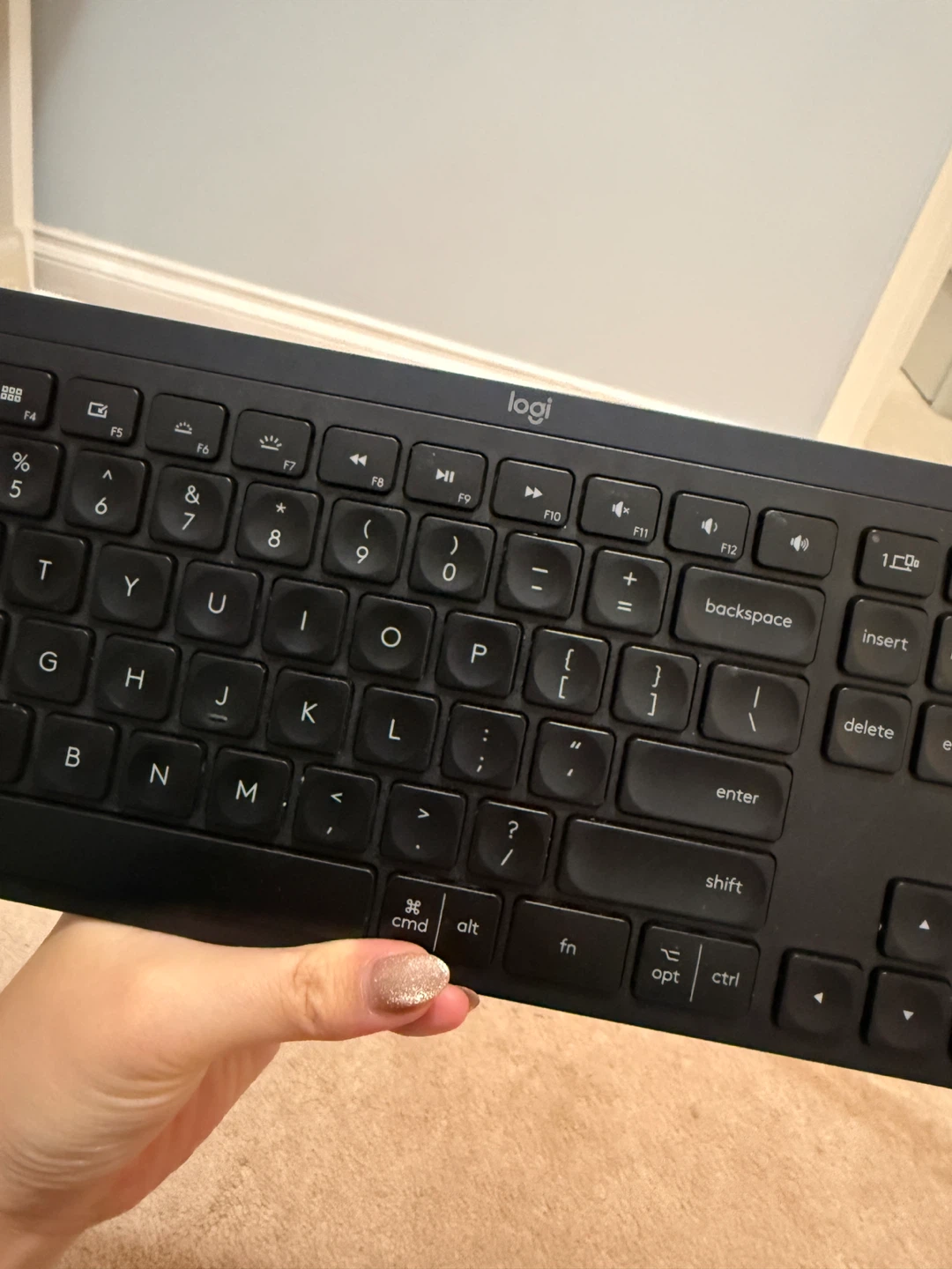 Logitech MX Keys Keyboard - photo 2