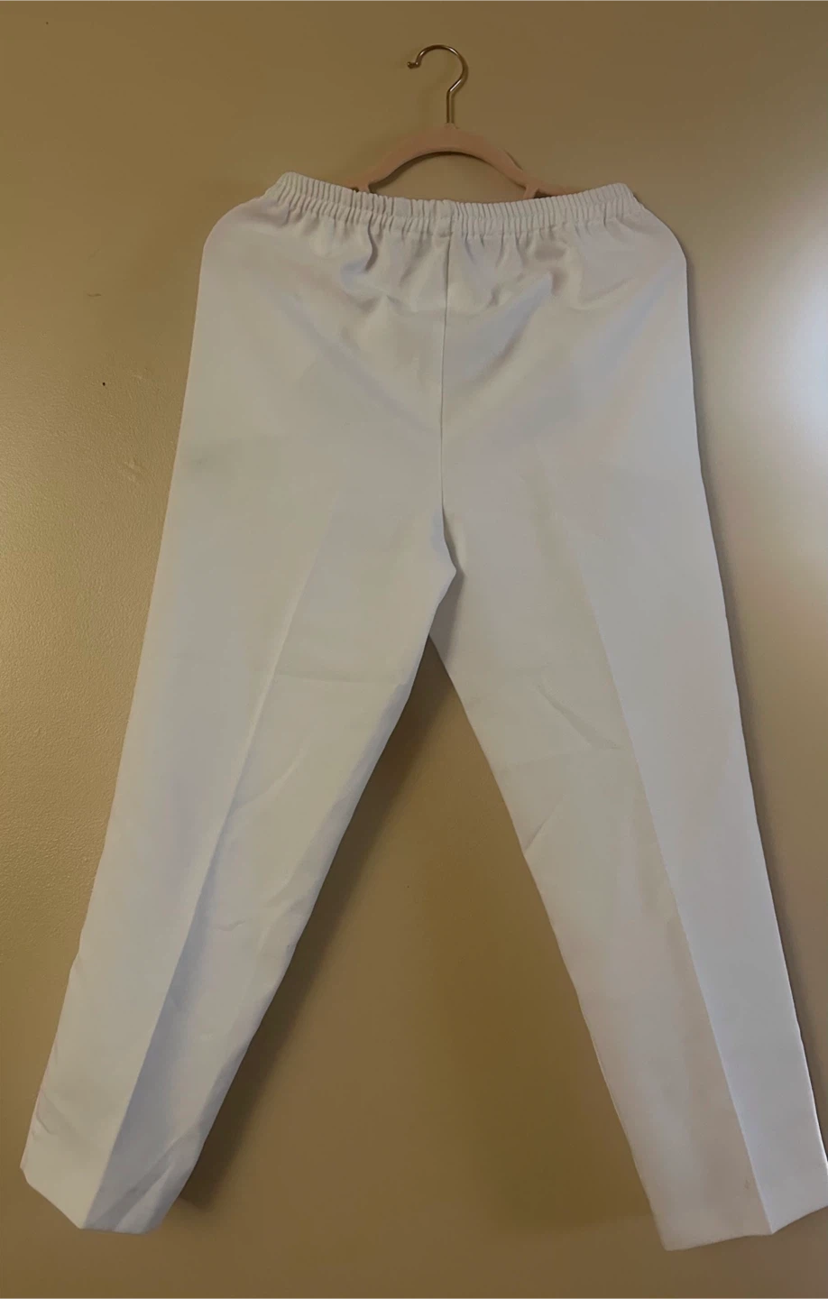 Women’s White Pants size 6