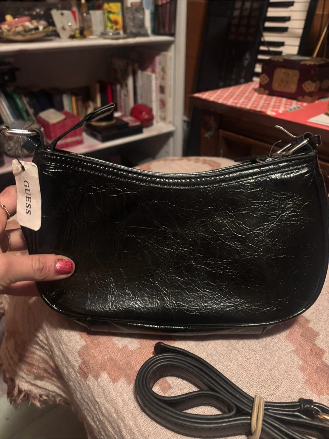 Guess Traymore Mini Black Bag - photo 3