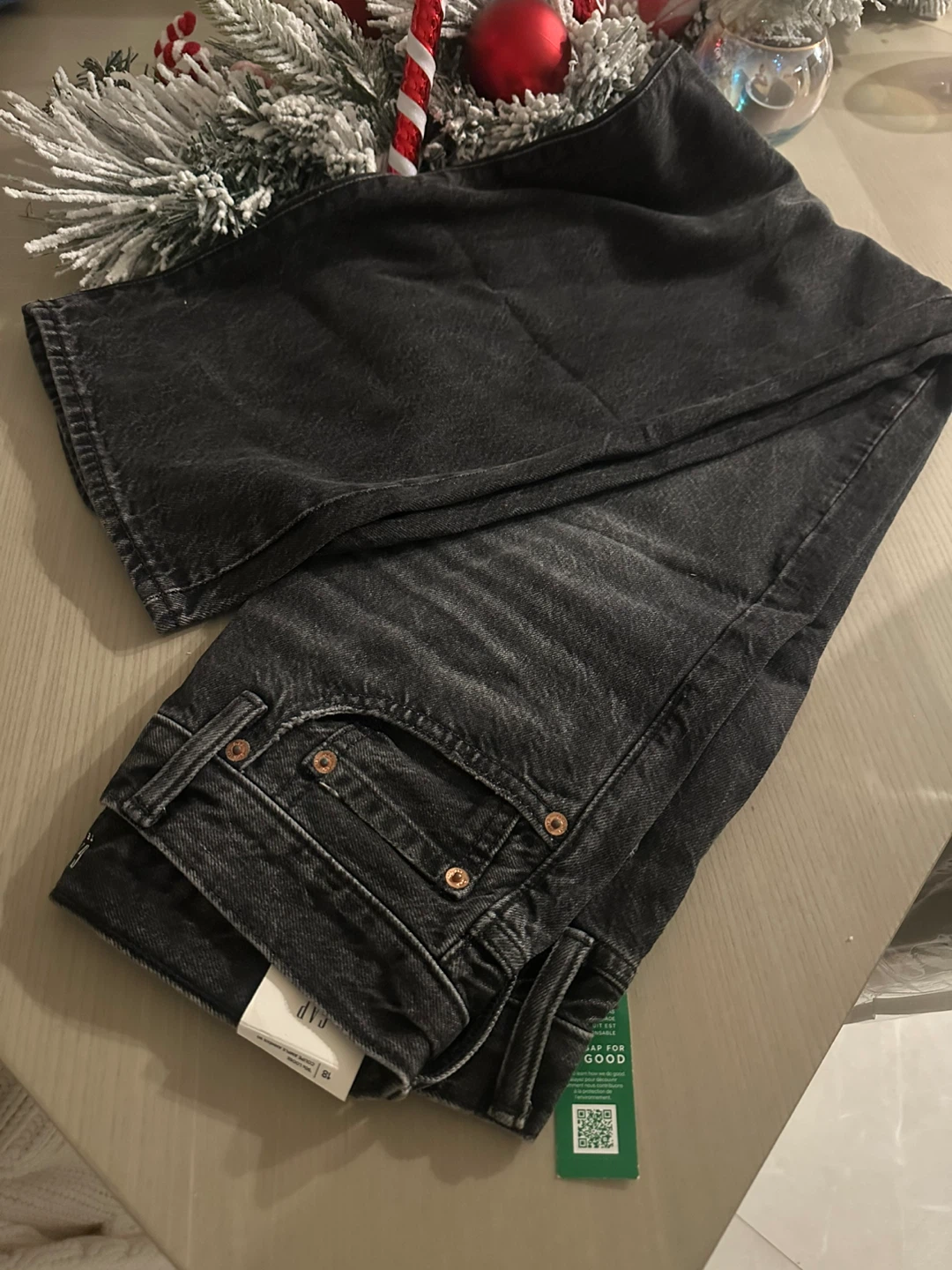 GAP '90s Loose Couple Ankle Jeans, Size 18