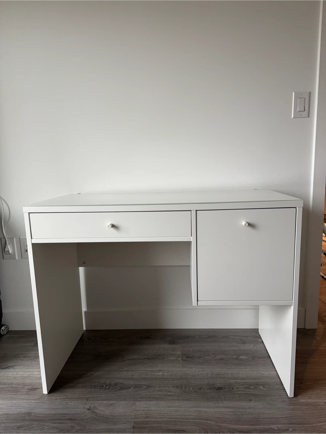 IKEA SYVDE Dressing Table