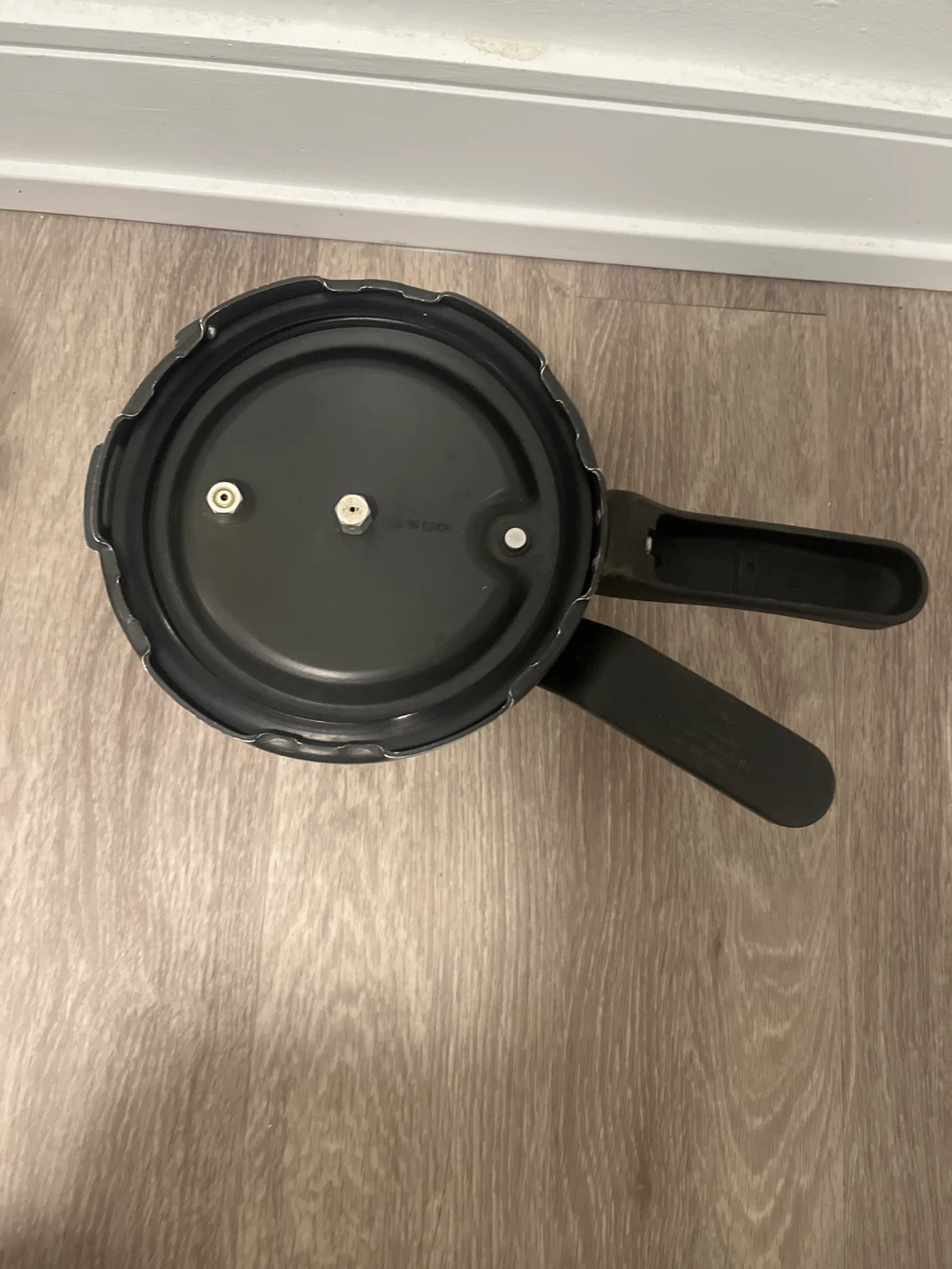 Black Pressure Cooker 3 litres - photo 2