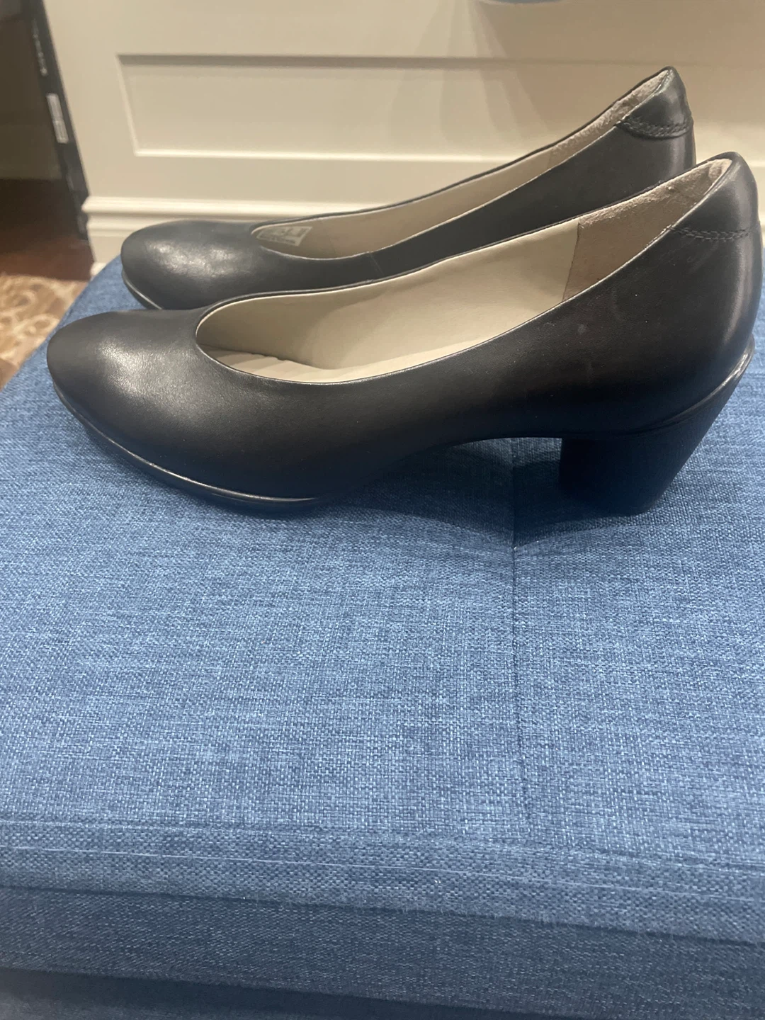 Ecco Danish Design Black Leather Heels - photo 2