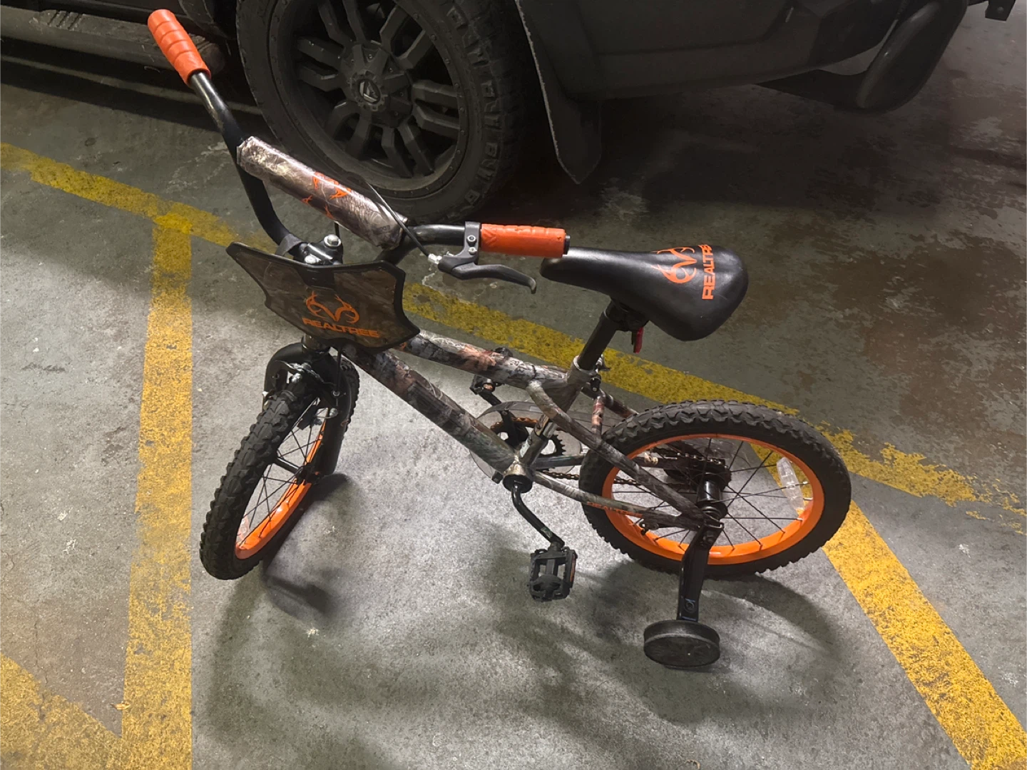 Realtree Kids' Bike - Great Condition!