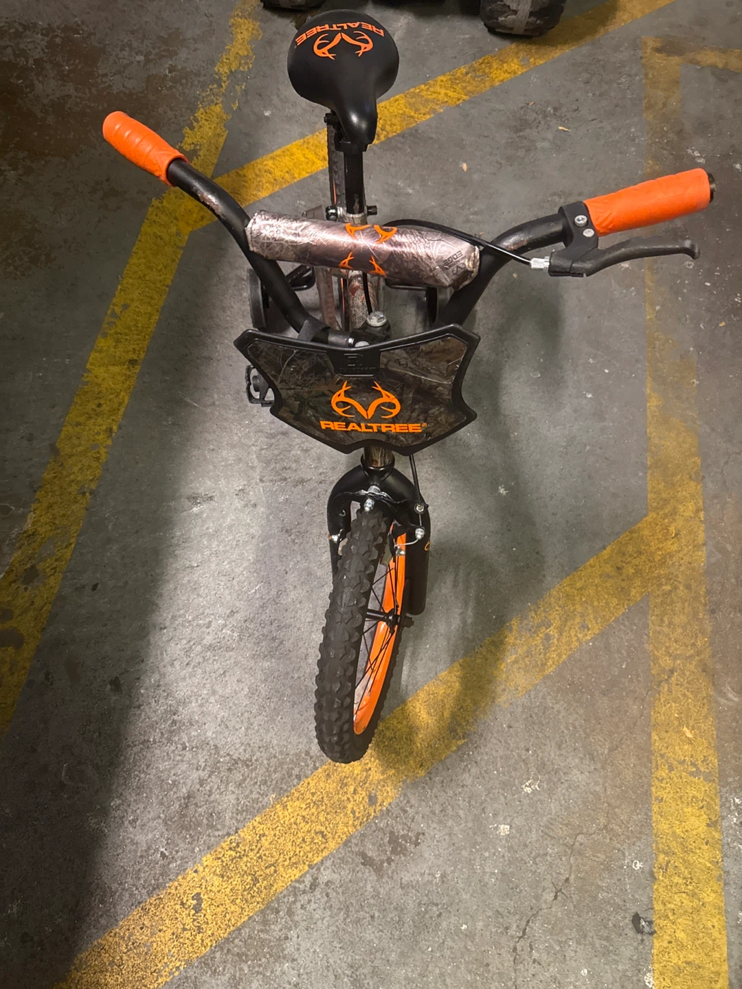 Realtree Kids' Bike - Great Condition! - photo 2