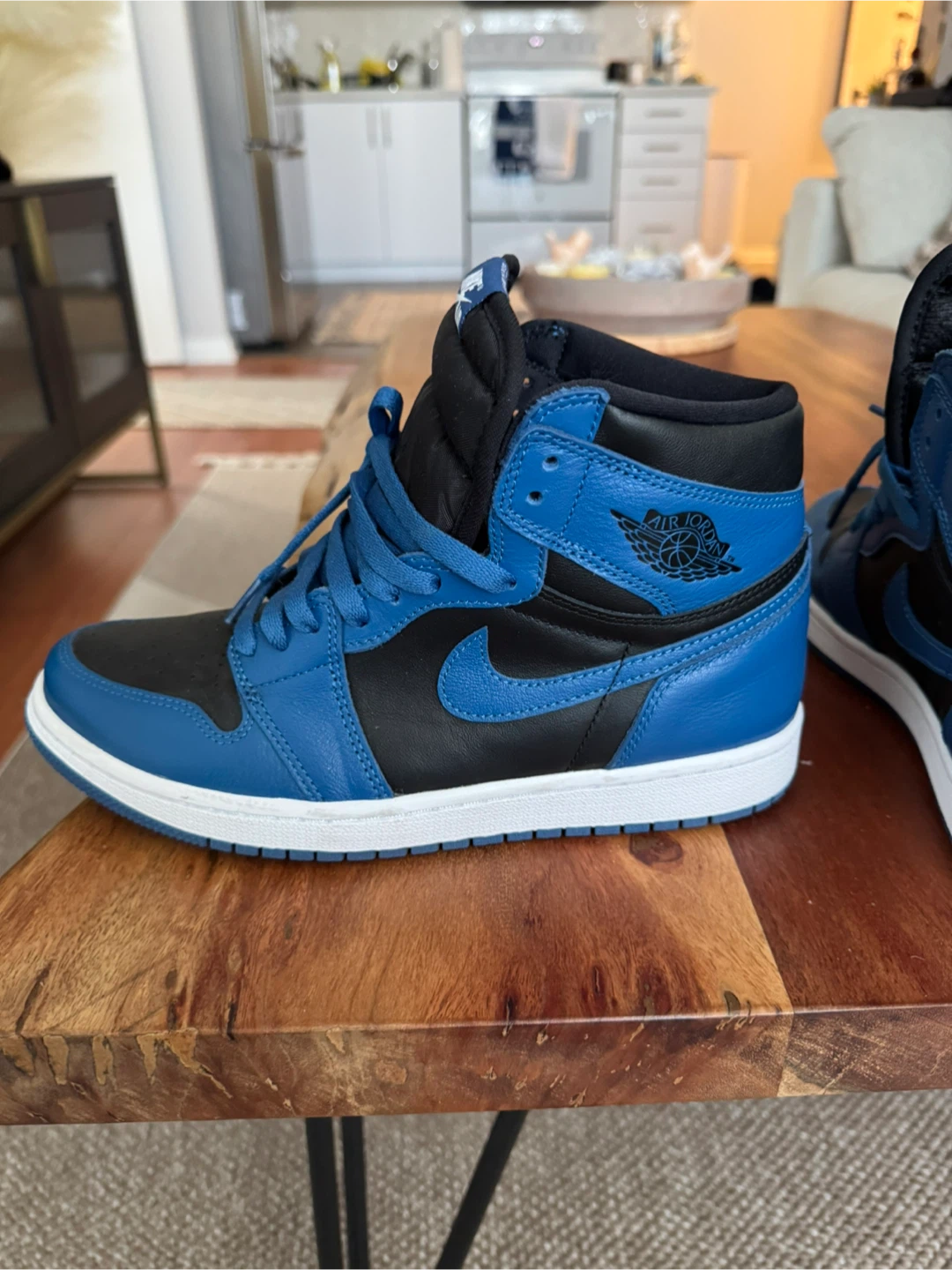 Nike Air Jordan 1 Retro High Game Royal