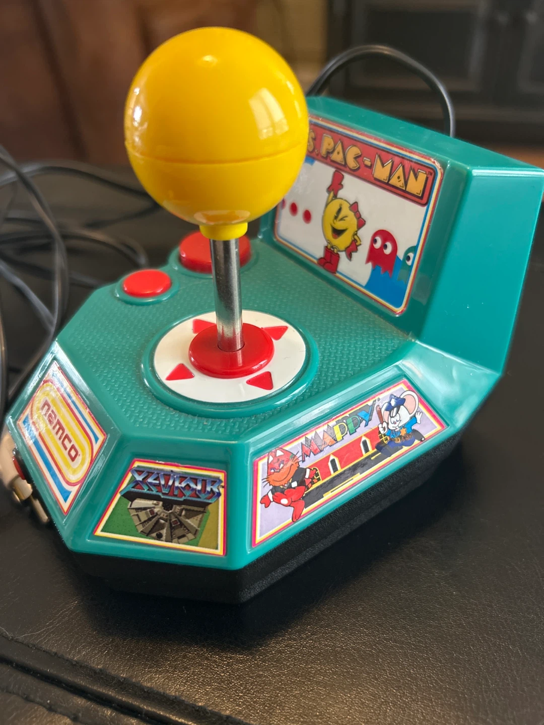 Namco Ms. Pac-Man Plug & Play Game - photo 3