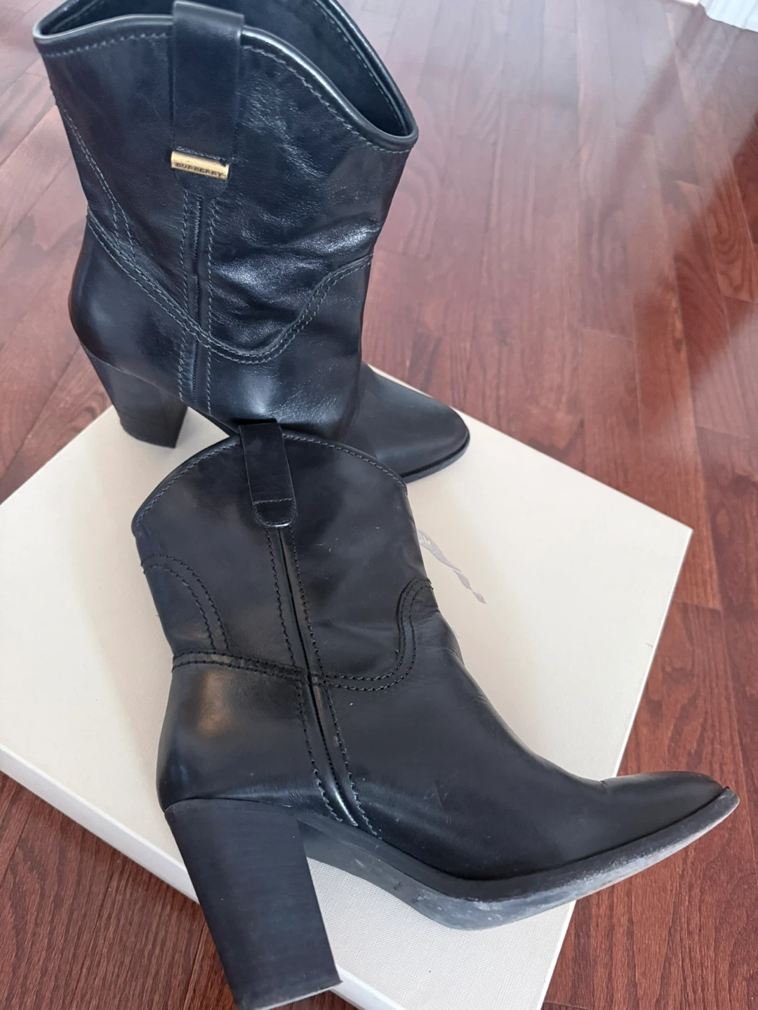 Burberry Black Leather Cowboy Boots - photo 4