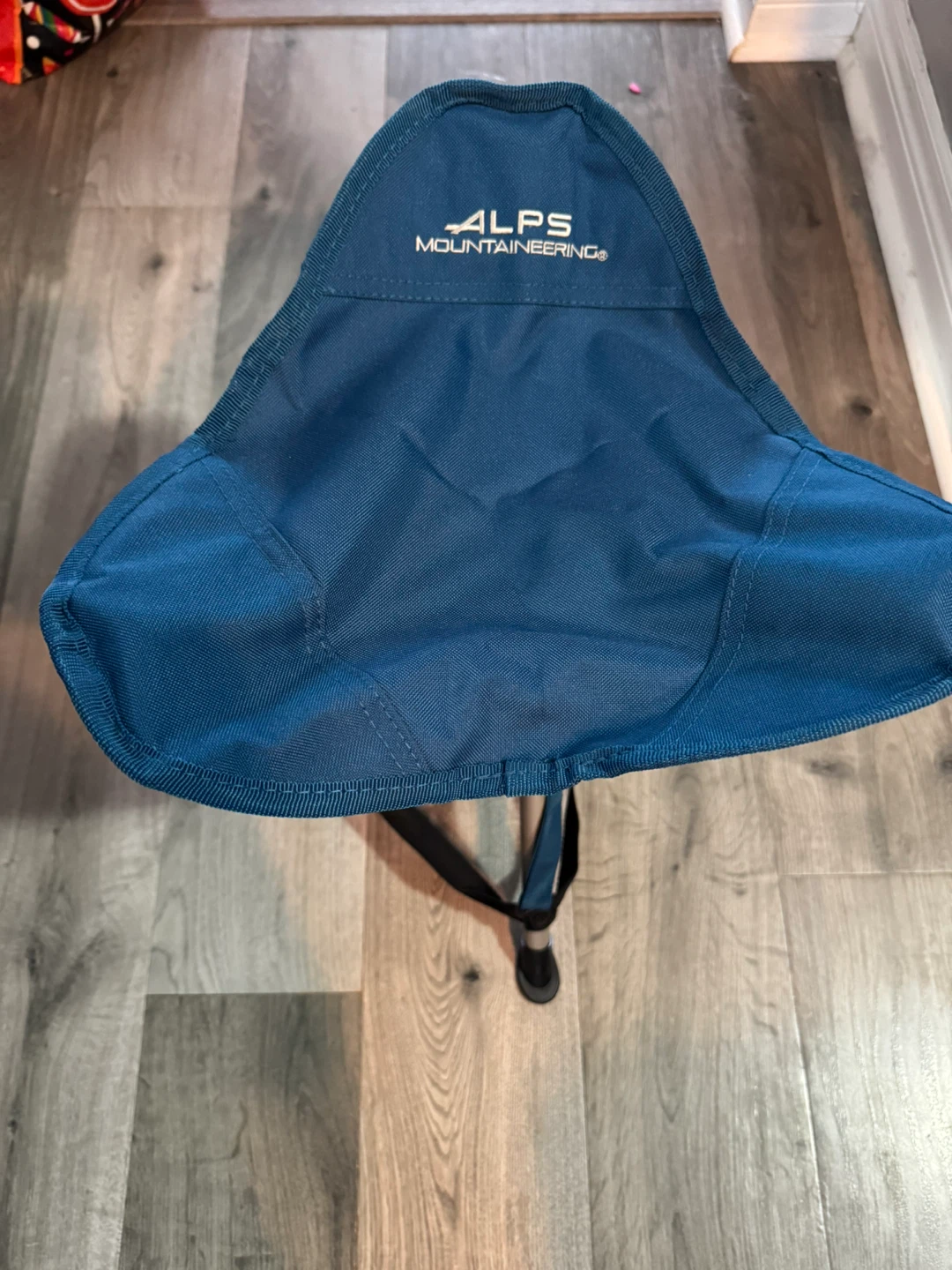 ALPS Mountaineering Tri-Leg Lightweight Stool - photo 3