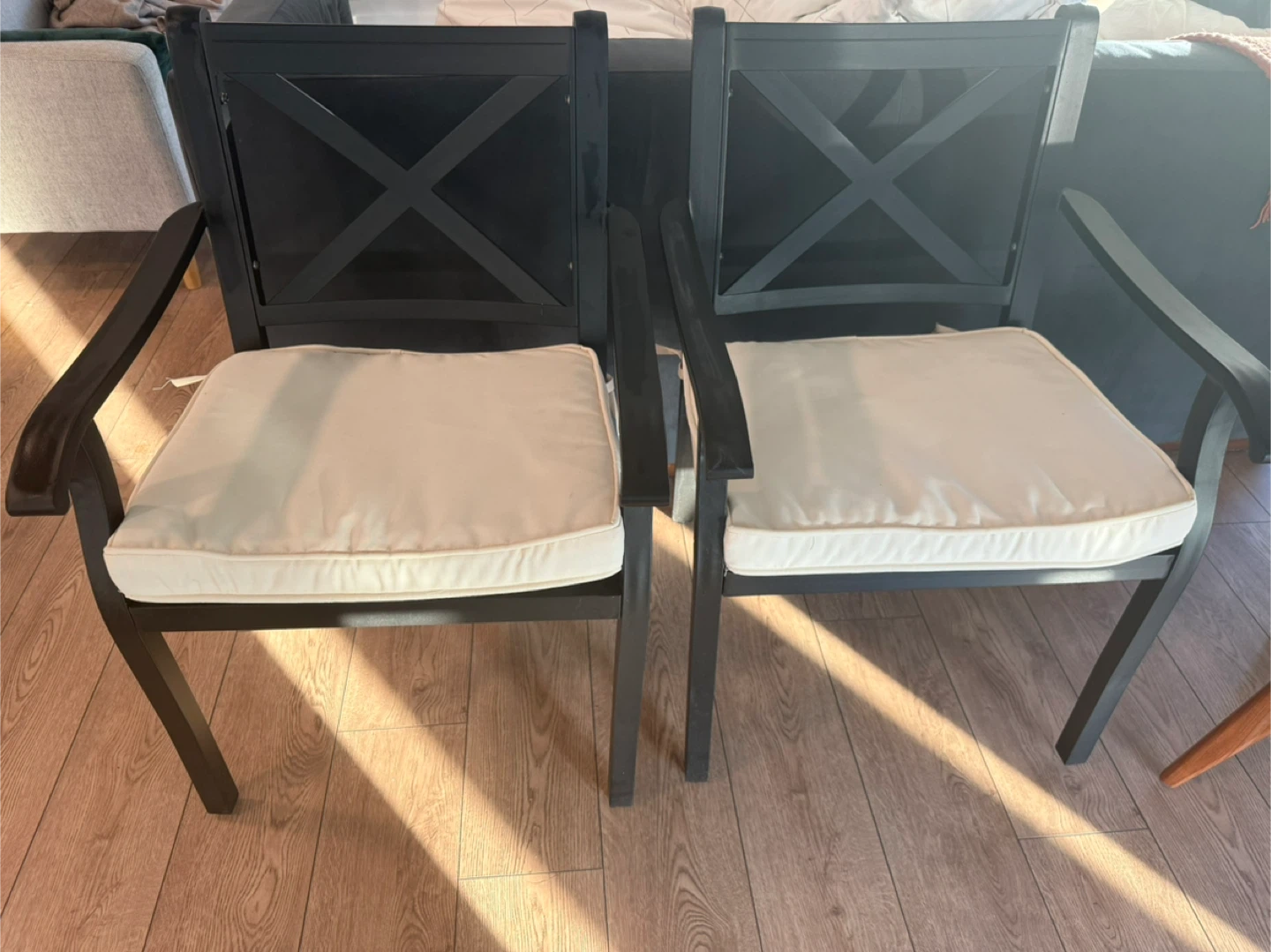 Outdoor patio chairs - set of 2