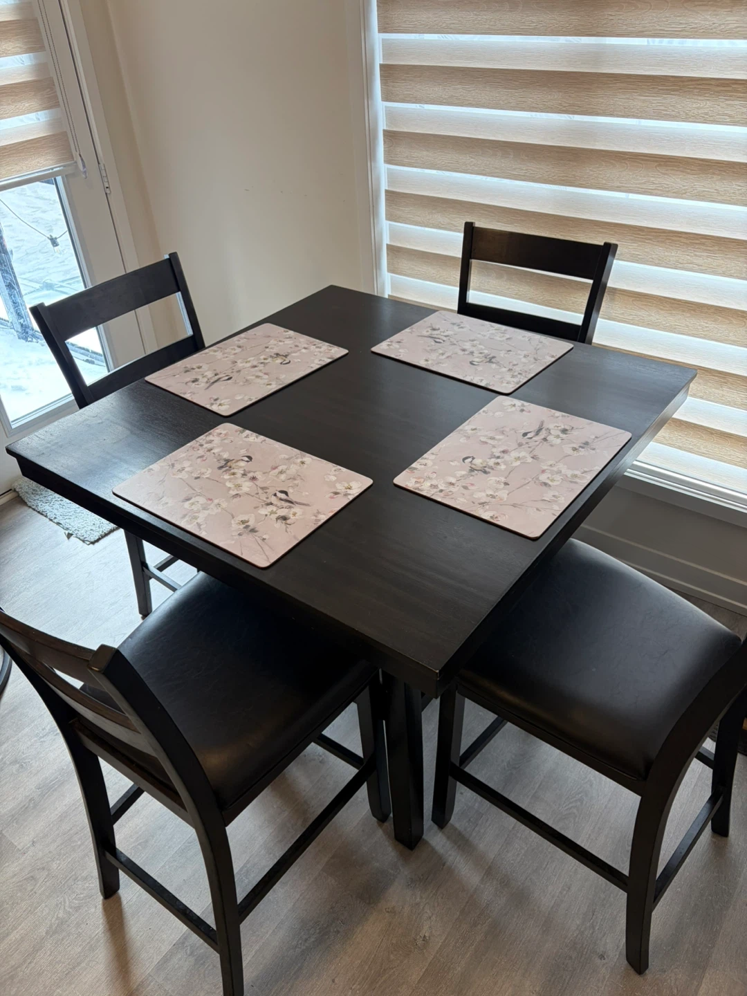 Counter Height Dining Table with 4 Chairs