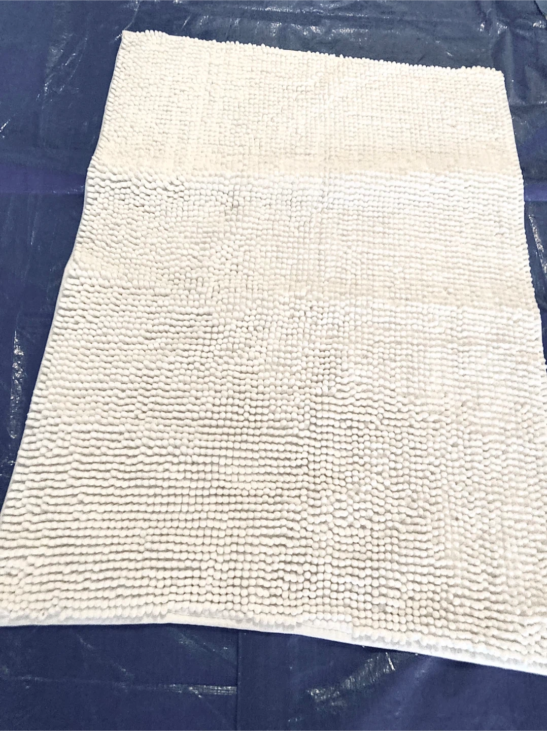 White washroom floor mat