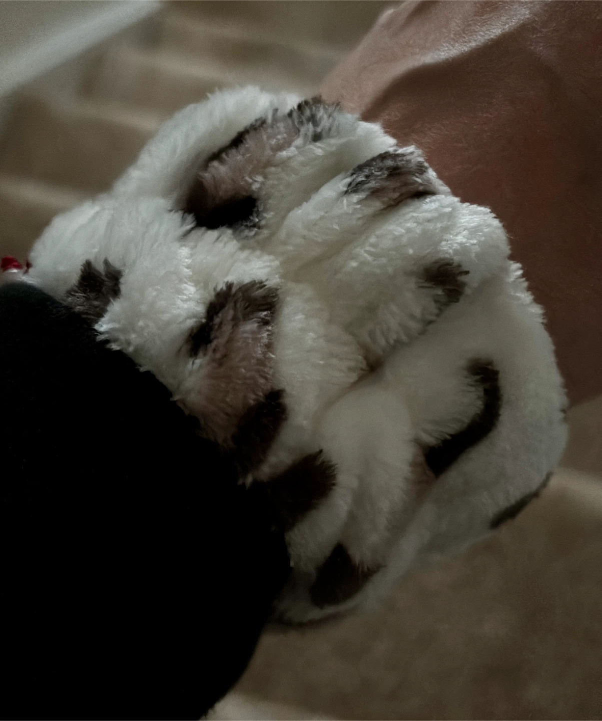 New Fuzzy Wrist Spa Washband - photo 3