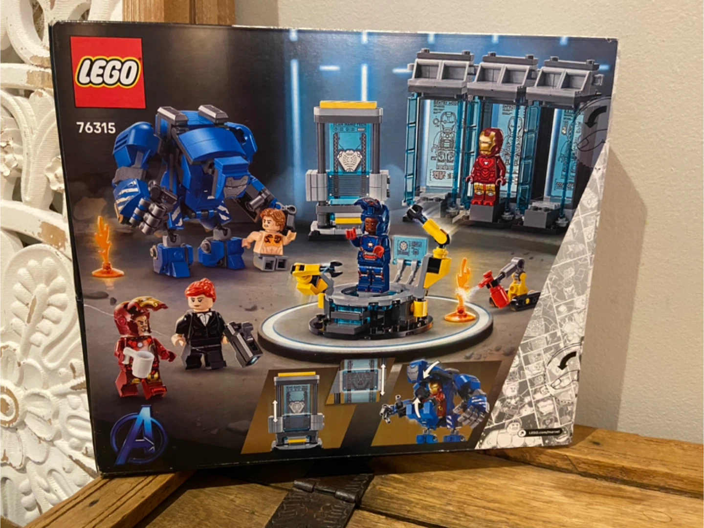 Sealed LEGO Marvel Iron Man’s Laboratory: Hall of Armor 76315 - photo 2