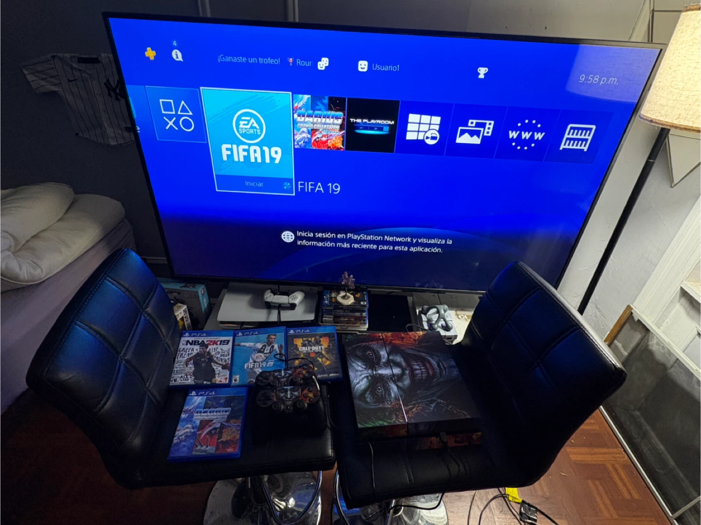 Ps4 1 TB 2 controller & 4 games - photo 2